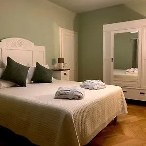 Casa Cennano , Montevarchi Italia